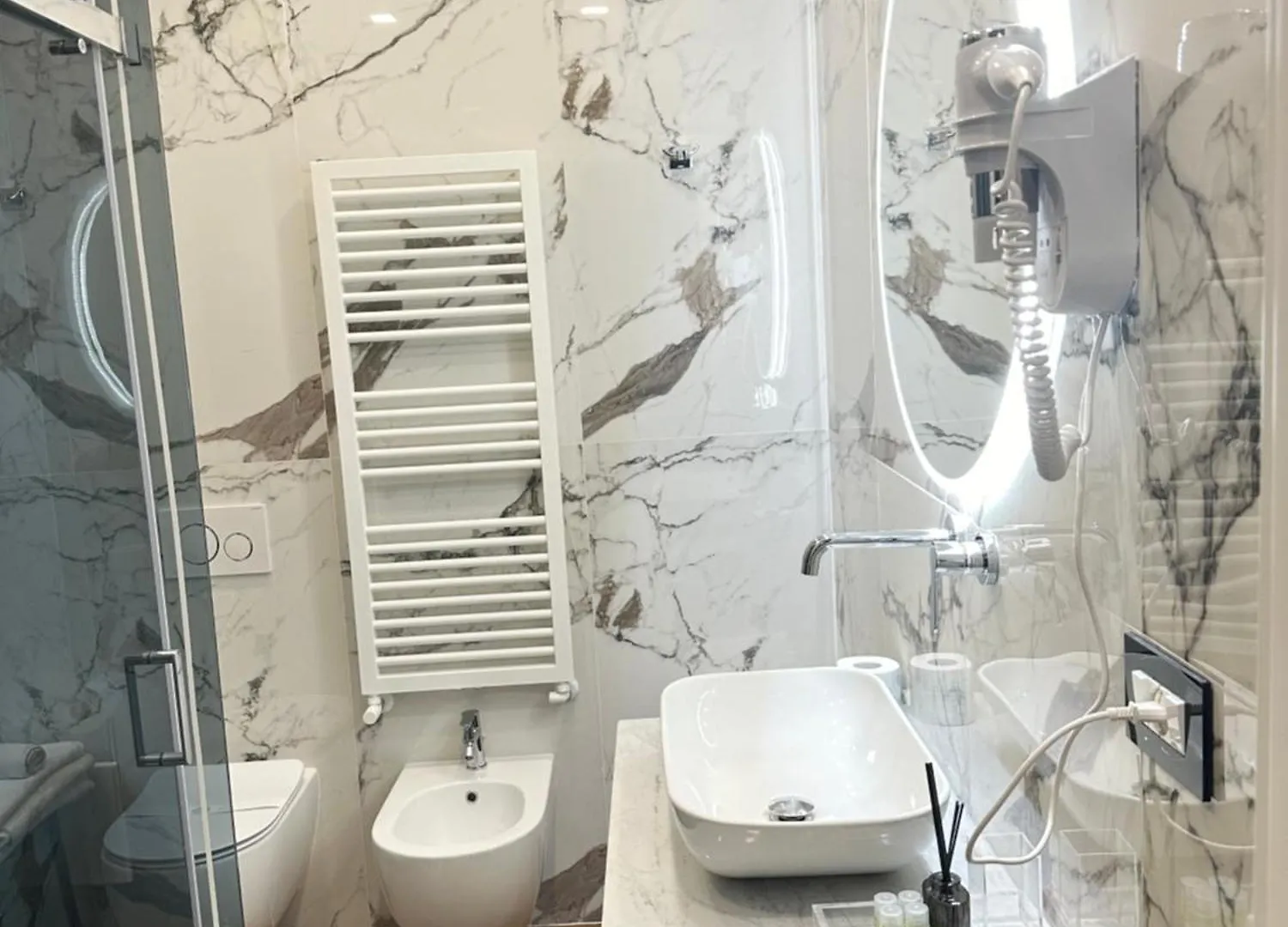 Sweet Rooms La Spezia 0*,